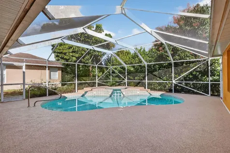 3282 Se West Snow Road Port Saint Lucie FL 34984