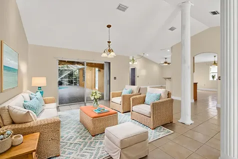 3282 Se West Snow Road Port Saint Lucie FL 34984