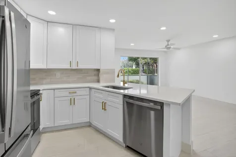 7547 S Oriole Boulevard Delray Beach FL 33446