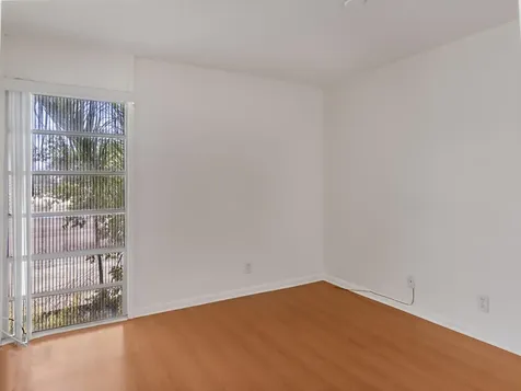 4 Golfs Edge West Palm Beach FL 33417