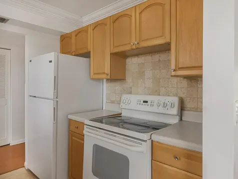 4 Golfs Edge West Palm Beach FL 33417