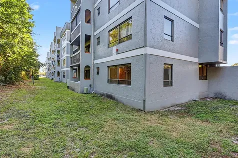2050 N Congress Avenue West Palm Beach FL 33401