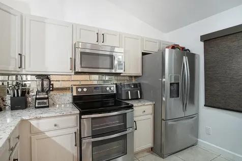 1682 Sw Lofgren Avenue Port Saint Lucie FL 34953