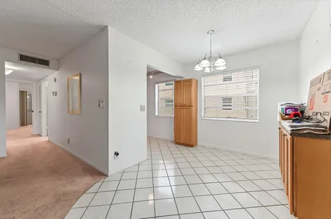 490 Burgundy K Delray Beach FL 33484