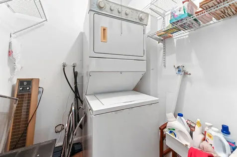 490 Burgundy K Delray Beach FL 33484