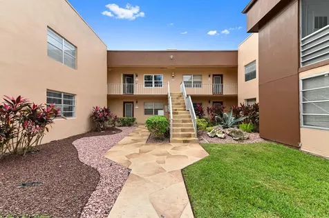 490 Burgundy K Delray Beach FL 33484