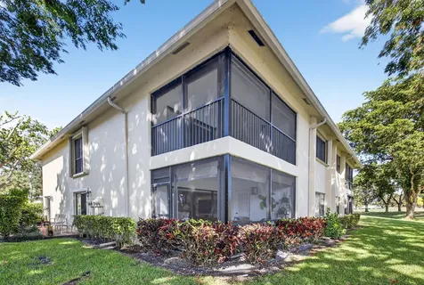 3 Westgate Lane Boynton Beach FL 33436