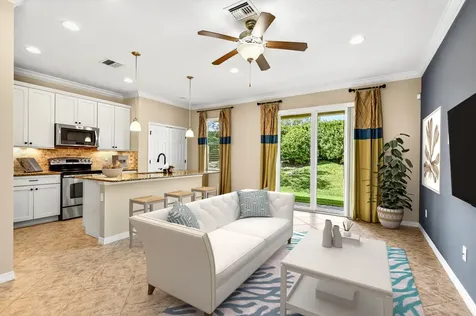 1117 Normandie Way Vero Beach FL 32960