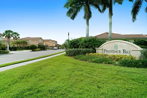 1117 Normandie Way Vero Beach FL 32960