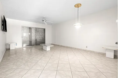 250 Ne 20th Street Boca Raton FL 33431