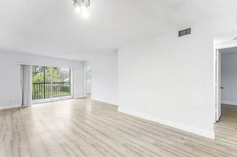 2230 N Cypress Bend Drive Pompano Beach FL 33069