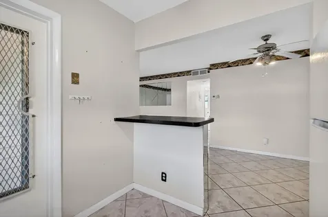 5300 Washington Street Hollywood FL 33021