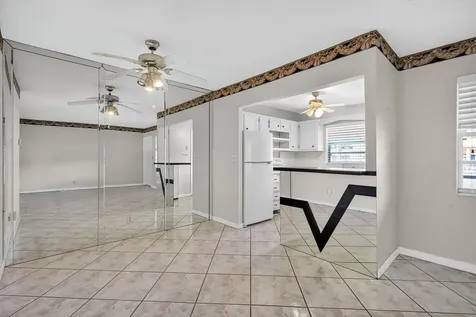 5300 Washington Street Hollywood FL 33021