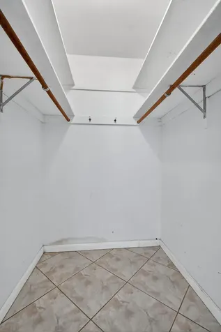 5300 Washington Street Hollywood FL 33021