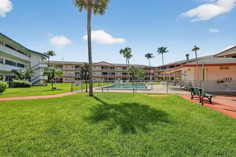 5300 Washington Street Hollywood FL 33021