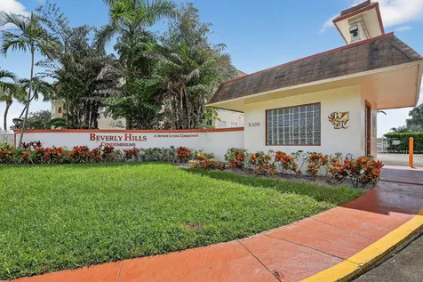5300 Washington Street Hollywood FL 33021
