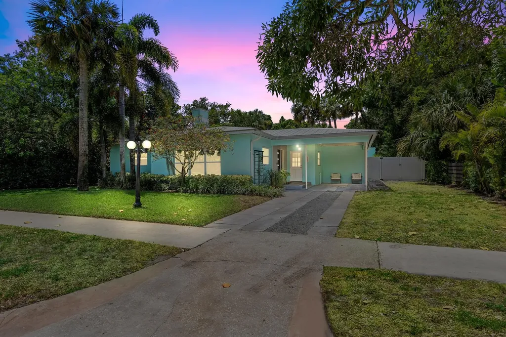 609 S 9th Street Fort Pierce FL 34950