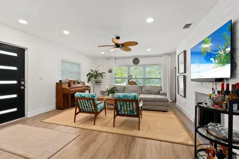 609 S 9th Street Fort Pierce FL 34950