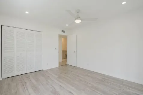 902 Normandy Delray Beach FL 33484