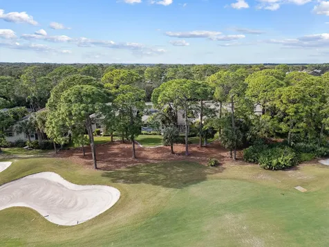 1018 Carolina Circle Vero Beach FL 32962