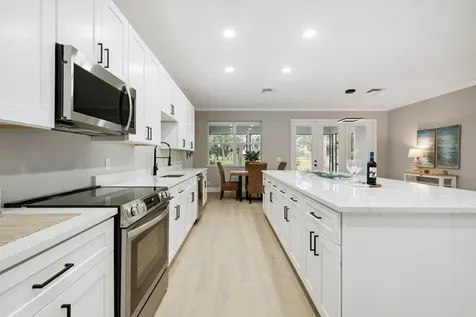1018 Carolina Circle Vero Beach FL 32962