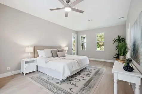 1018 Carolina Circle Vero Beach FL 32962