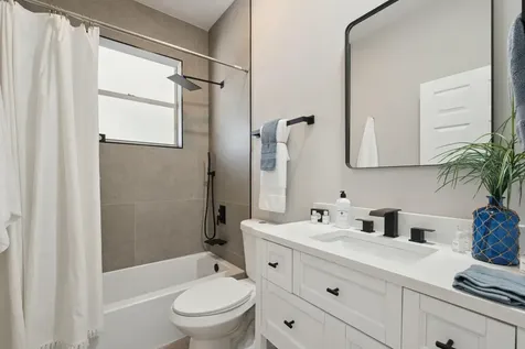 1018 Carolina Circle Vero Beach FL 32962