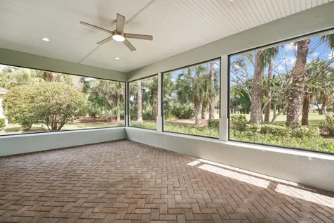 1018 Carolina Circle Vero Beach FL 32962