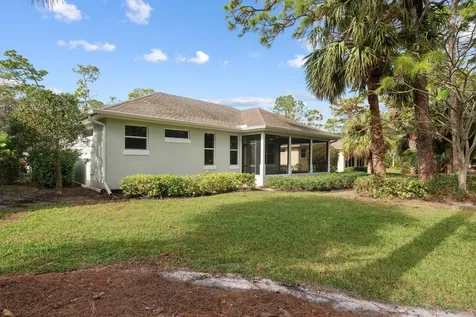 1018 Carolina Circle Vero Beach FL 32962