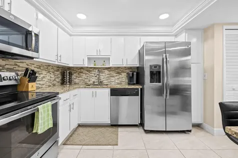 808 Cypress Boulevard Pompano Beach FL 33069