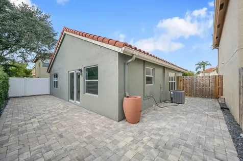 10216 Breezeway Place Boca Raton FL 33428