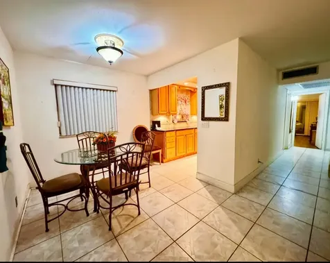 280 Flanders Delray Beach FL 33484