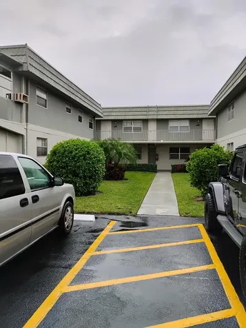 280 Flanders Delray Beach FL 33484