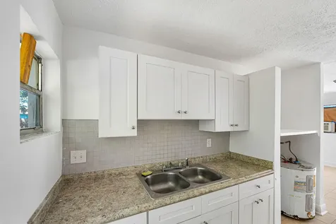 2108 Avenue E Fort Pierce FL 34950
