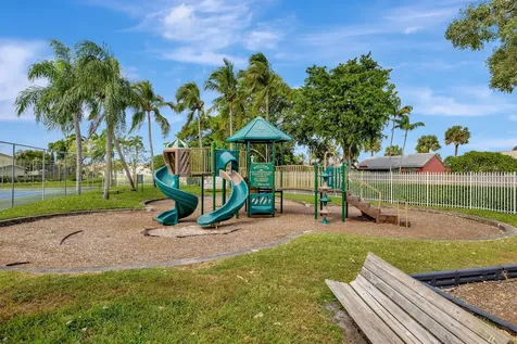 6172 97th Court Boynton Beach FL 33437