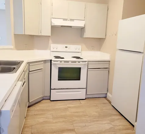 3421 NW 44th Street Oakland Park FL 33309