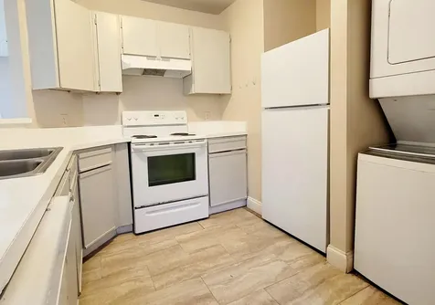 3421 NW 44th Street Oakland Park FL 33309