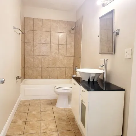 3421 NW 44th Street Oakland Park FL 33309