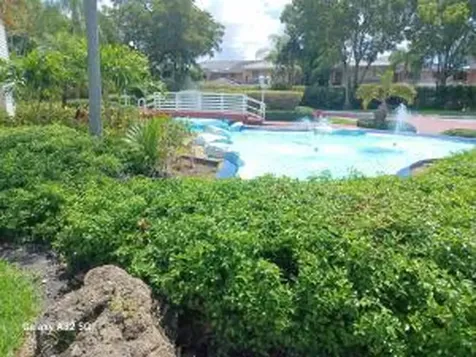 3421 NW 44th Street Oakland Park FL 33309
