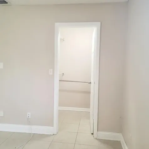 3421 NW 44th Street Oakland Park FL 33309