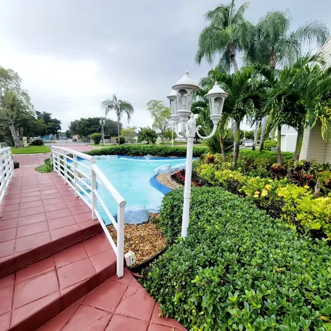 3421 NW 44th Street Oakland Park FL 33309
