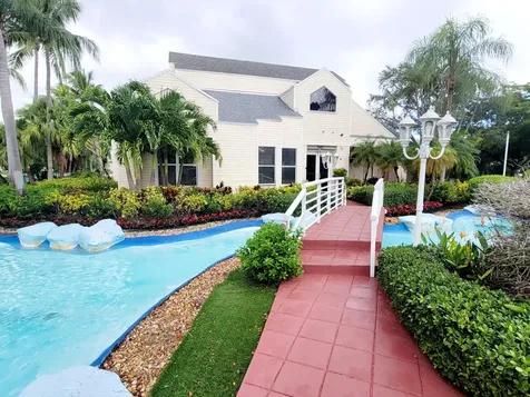 3421 NW 44th Street Oakland Park FL 33309