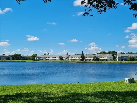 3421 NW 44th Street Oakland Park FL 33309