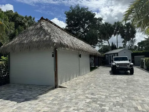 110 S Cortez Drive Margate FL 33068