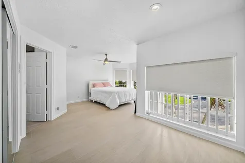 5855 NW 42nd Way Boca Raton FL 33496