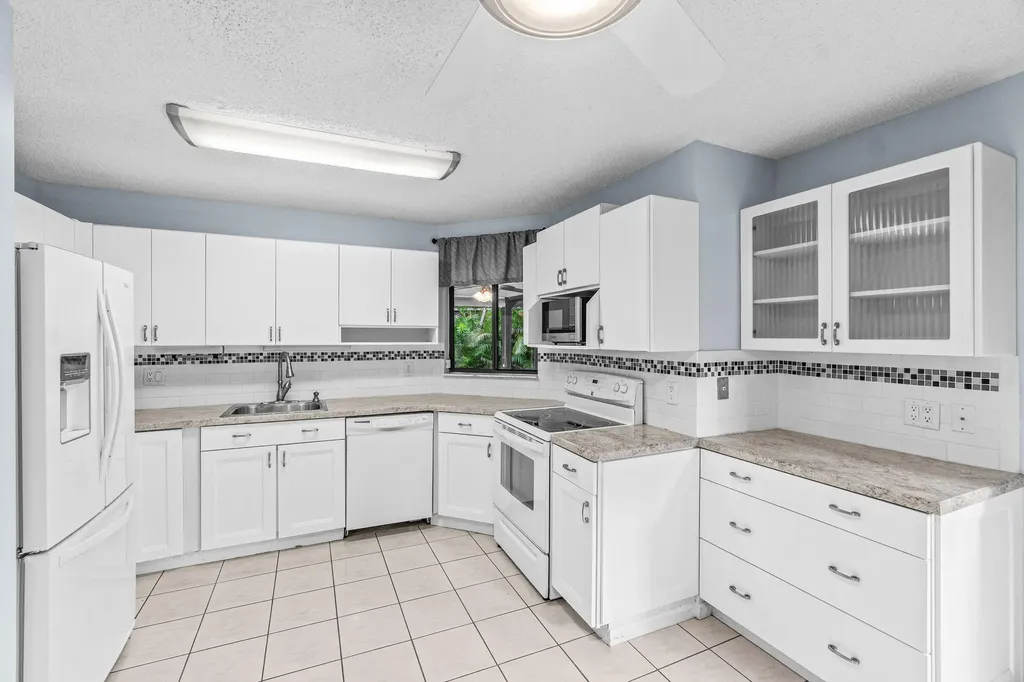 10173 Chestwood Road Boynton Beach FL 33437