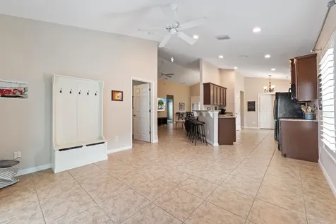 8156 Westfield Circle Vero Beach FL 32966