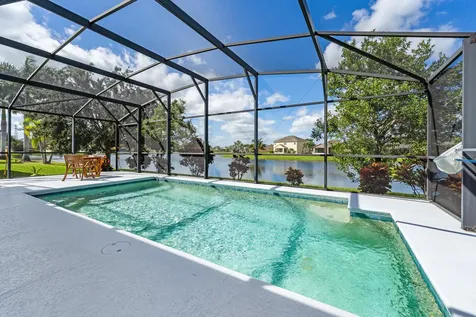 8156 Westfield Circle Vero Beach FL 32966