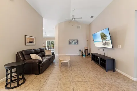 8156 Westfield Circle Vero Beach FL 32966