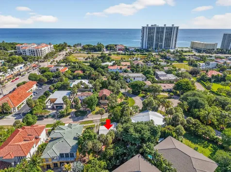 107 Se Olive Way Boca Raton FL 33432